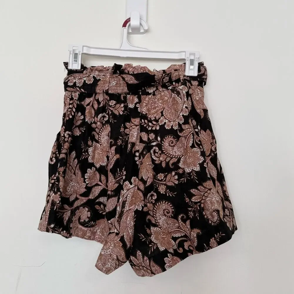 NWT Kivari Layla Black Paisley Linen High Waisted Paperbag Belted Shorts